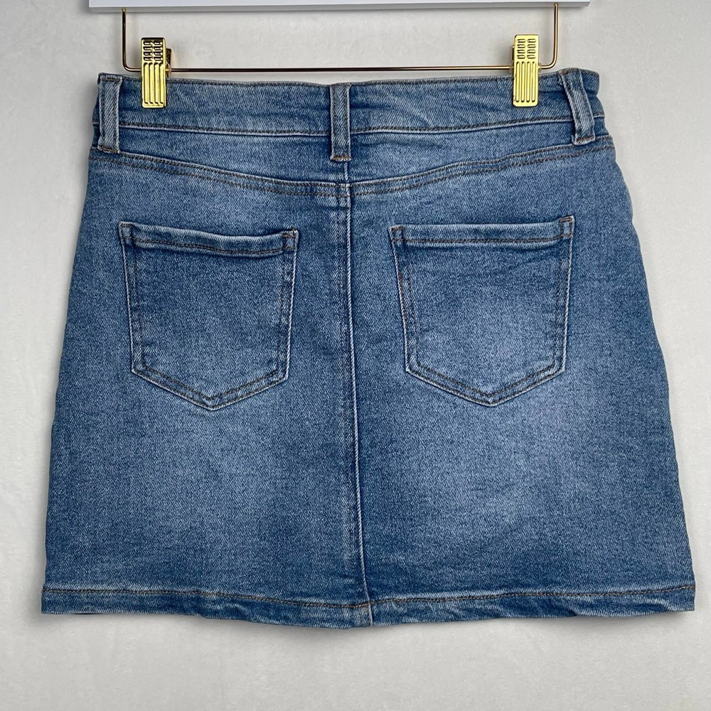 RSQ Collective Stretch Denim Medium Washed Mini Jean Skirt, Size 7 - Picture 2 of 7